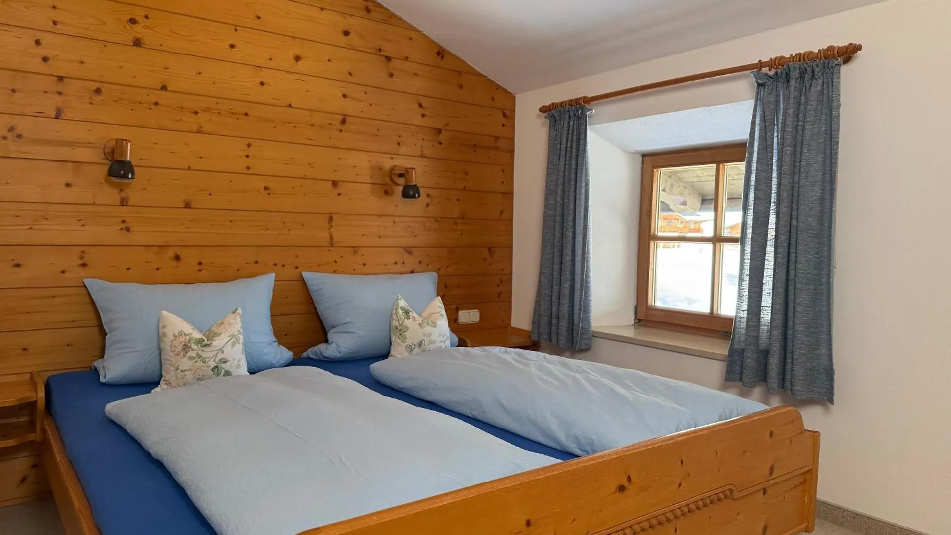 Apartment Gaestehaus Hausenbauer Reit im Winkl Germany